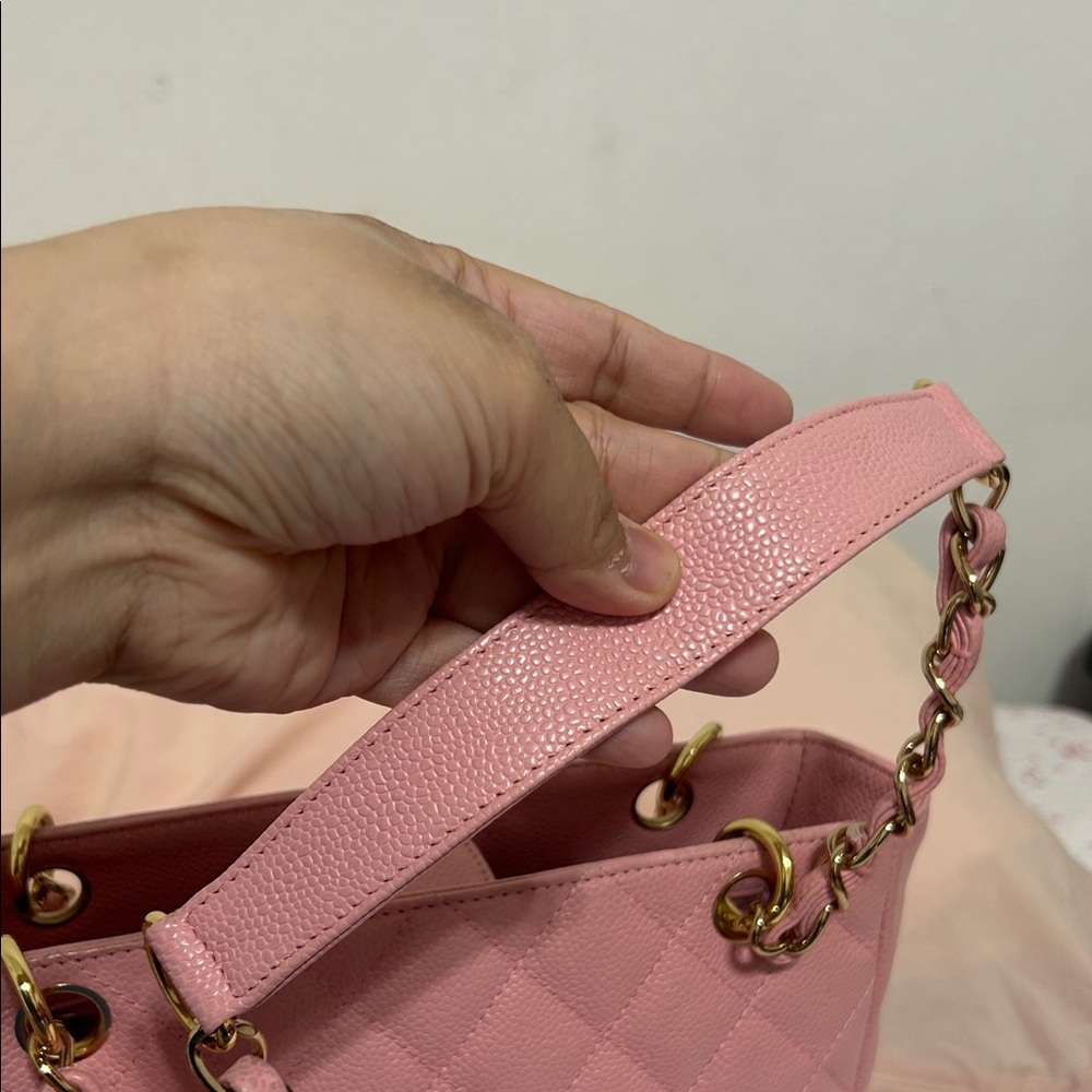 Chanel Pink Quilted Shoulder Bag - Picture 11 of 16